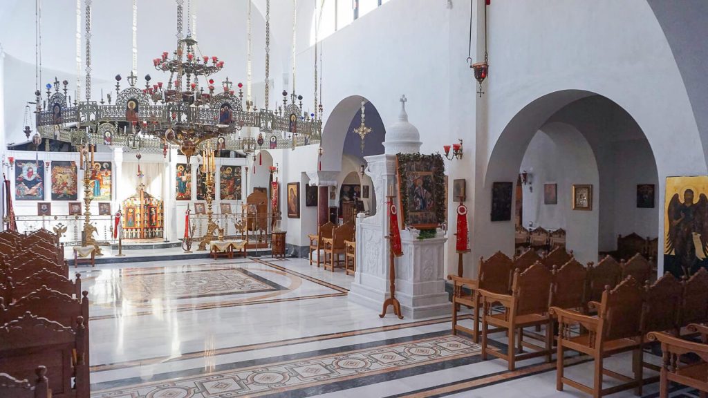 Puošnusis Apaštalo Jono Teologo vienuolynas Kretoje. Cerkvės viduje. Kreta, Graikija | Mano Kreta