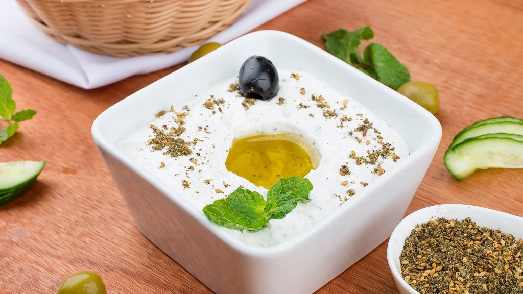 Tzatziki – universalusis graikiškas jogurto pagardas. Graikija | Mano Kreta | Kretos Skoniai